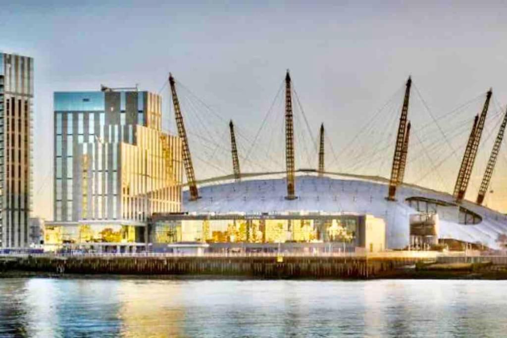 Greenwich Luxury View Apartment Лондон Екстер'єр фото